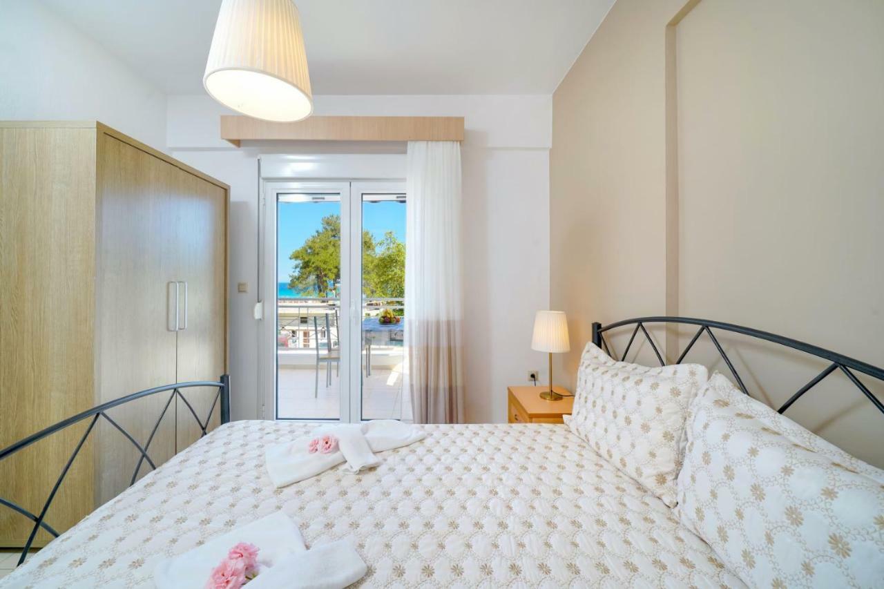 L&K Apartment Golden Beach Chrysi Ammoudia Extérieur photo